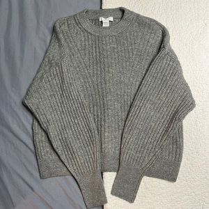 H&M sweater